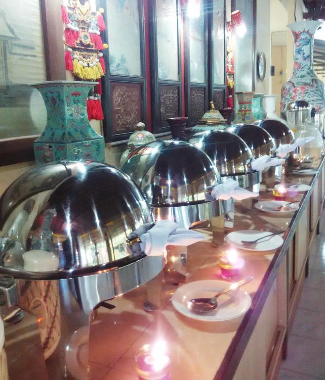 Hotel Manyar Garden